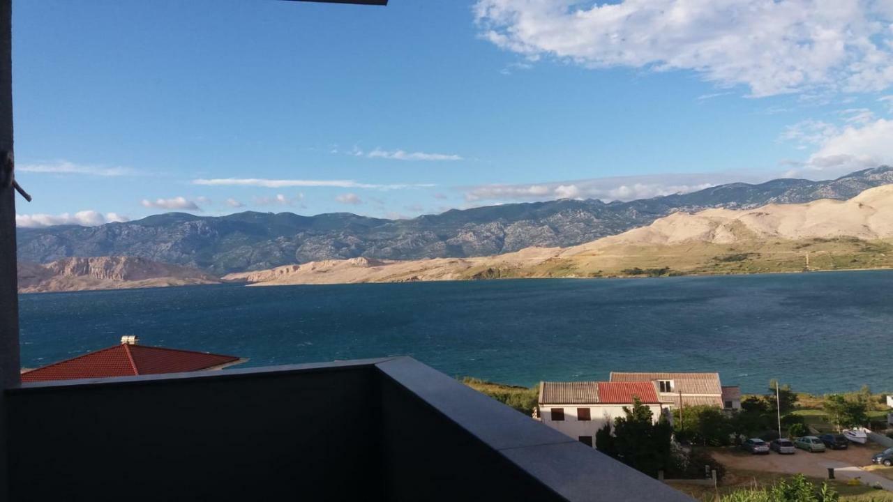 Apartment Mare - Pag Pag Town Bagian luar foto