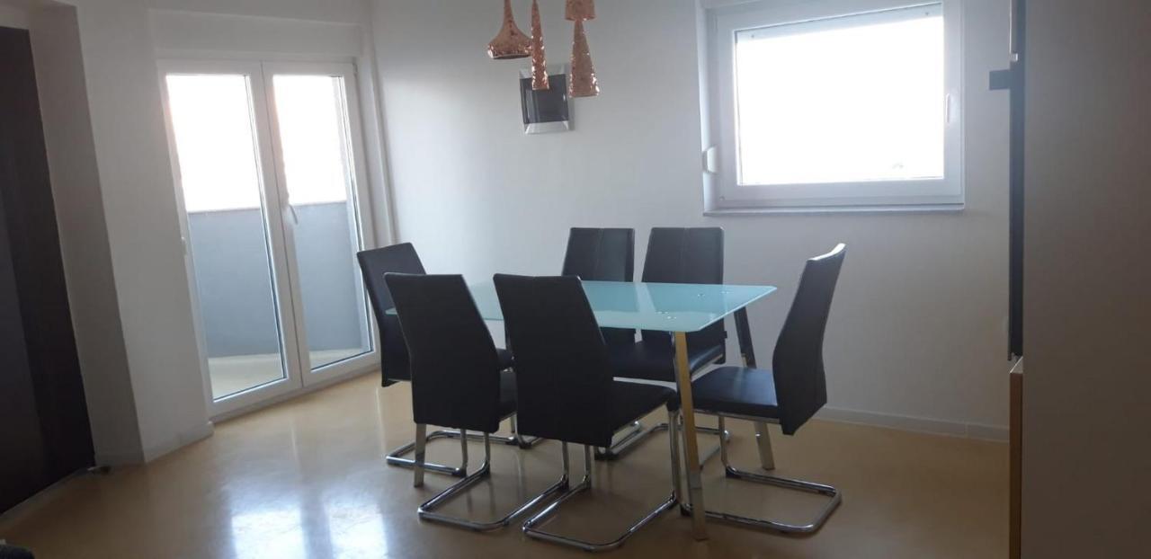 Apartment Mare - Pag Pag Town Bagian luar foto