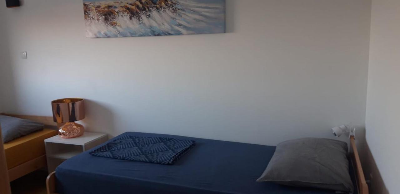 Apartment Mare - Pag Pag Town Bagian luar foto